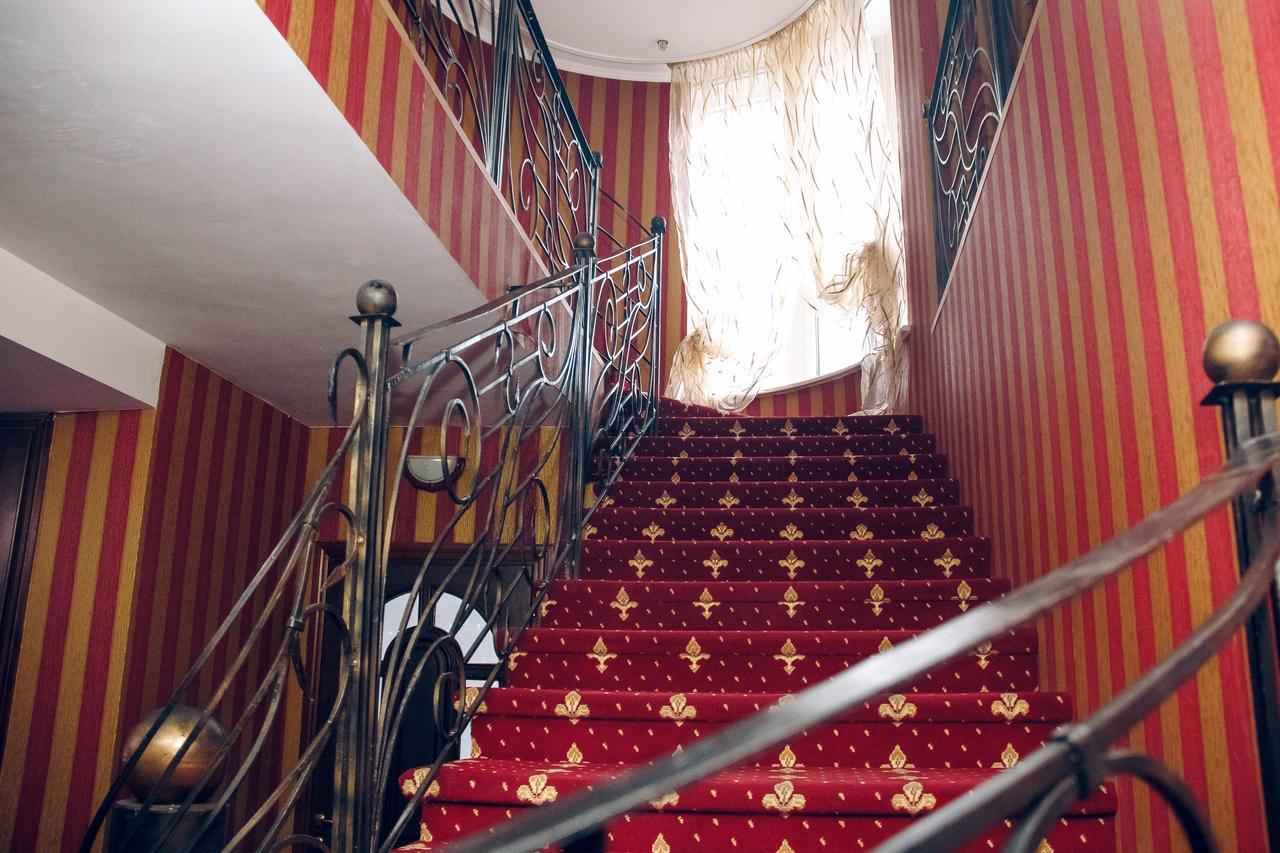 Hotel Gold Lion Κισινάου Εξωτερικό φωτογραφία