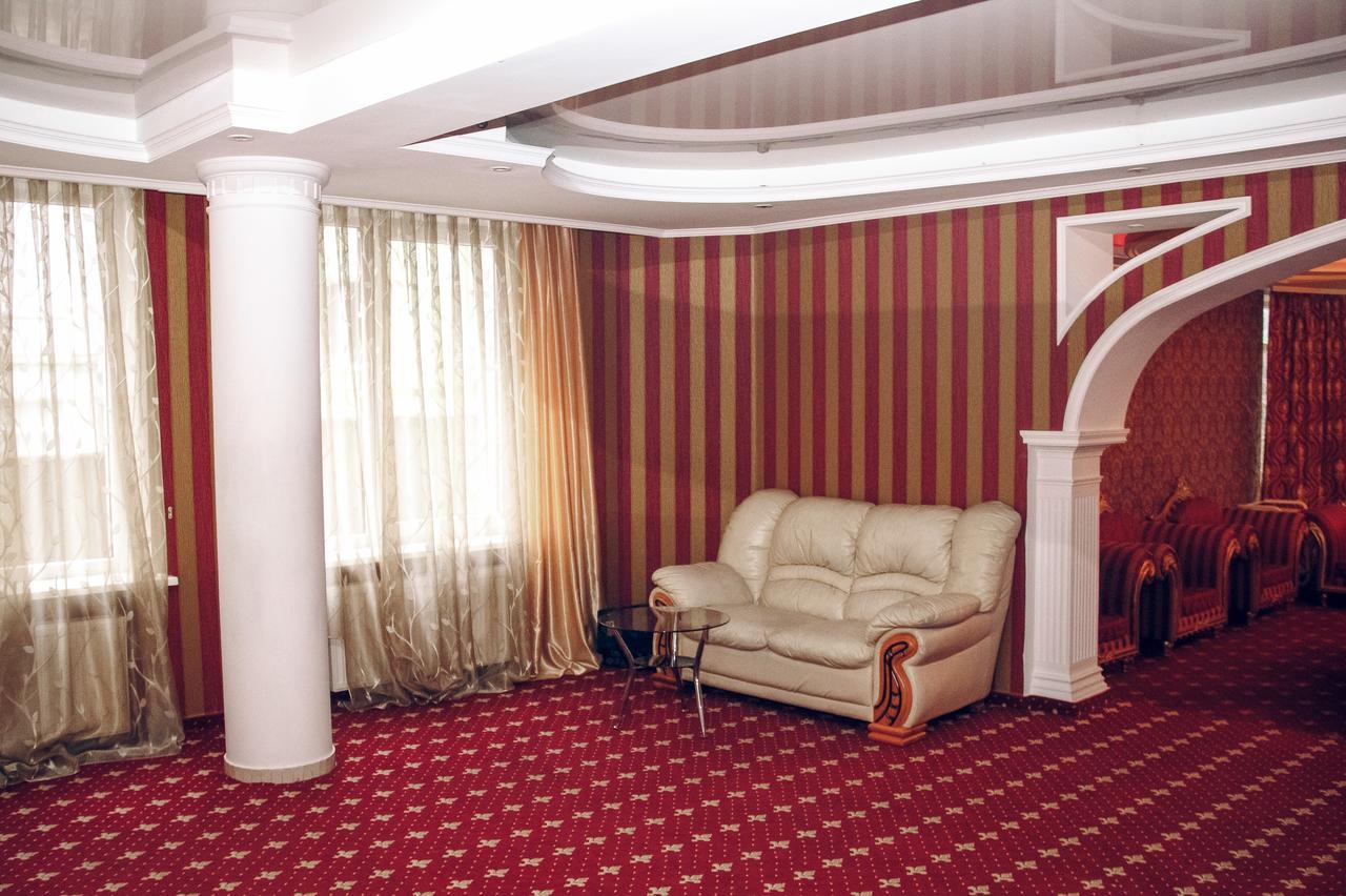 Hotel Gold Lion Κισινάου Εξωτερικό φωτογραφία