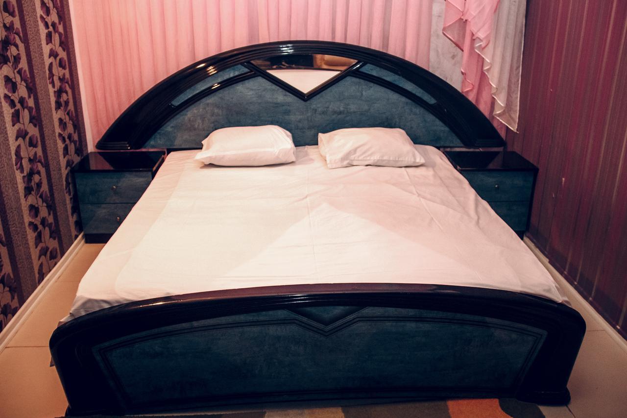 Hotel Gold Lion Κισινάου Εξωτερικό φωτογραφία