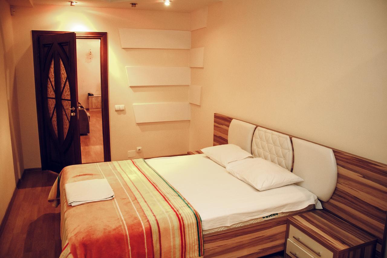 Hotel Gold Lion Κισινάου Εξωτερικό φωτογραφία