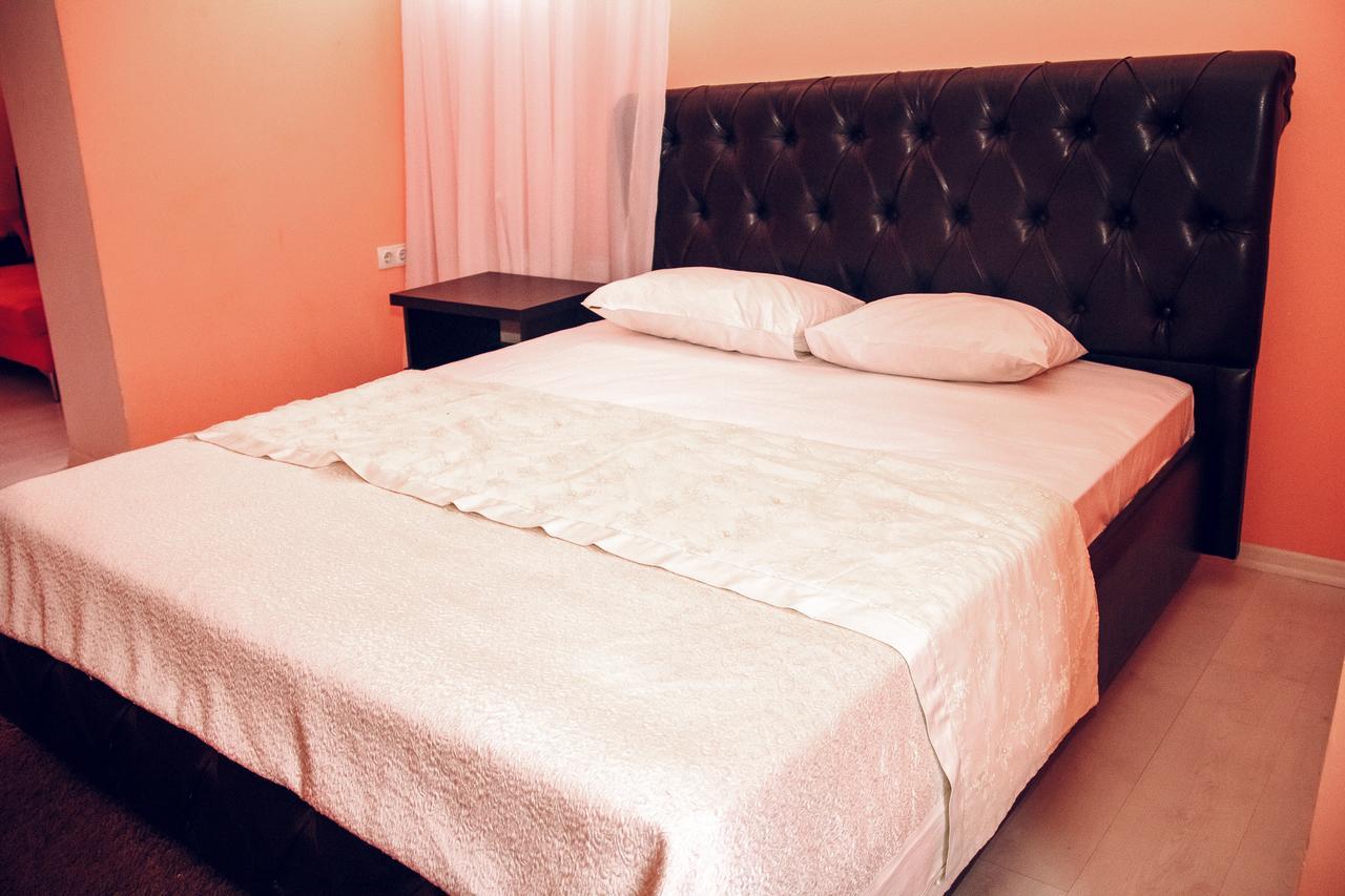 Hotel Gold Lion Κισινάου Εξωτερικό φωτογραφία