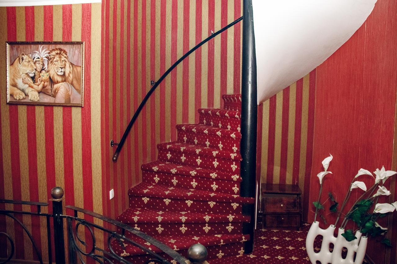 Hotel Gold Lion Κισινάου Εξωτερικό φωτογραφία