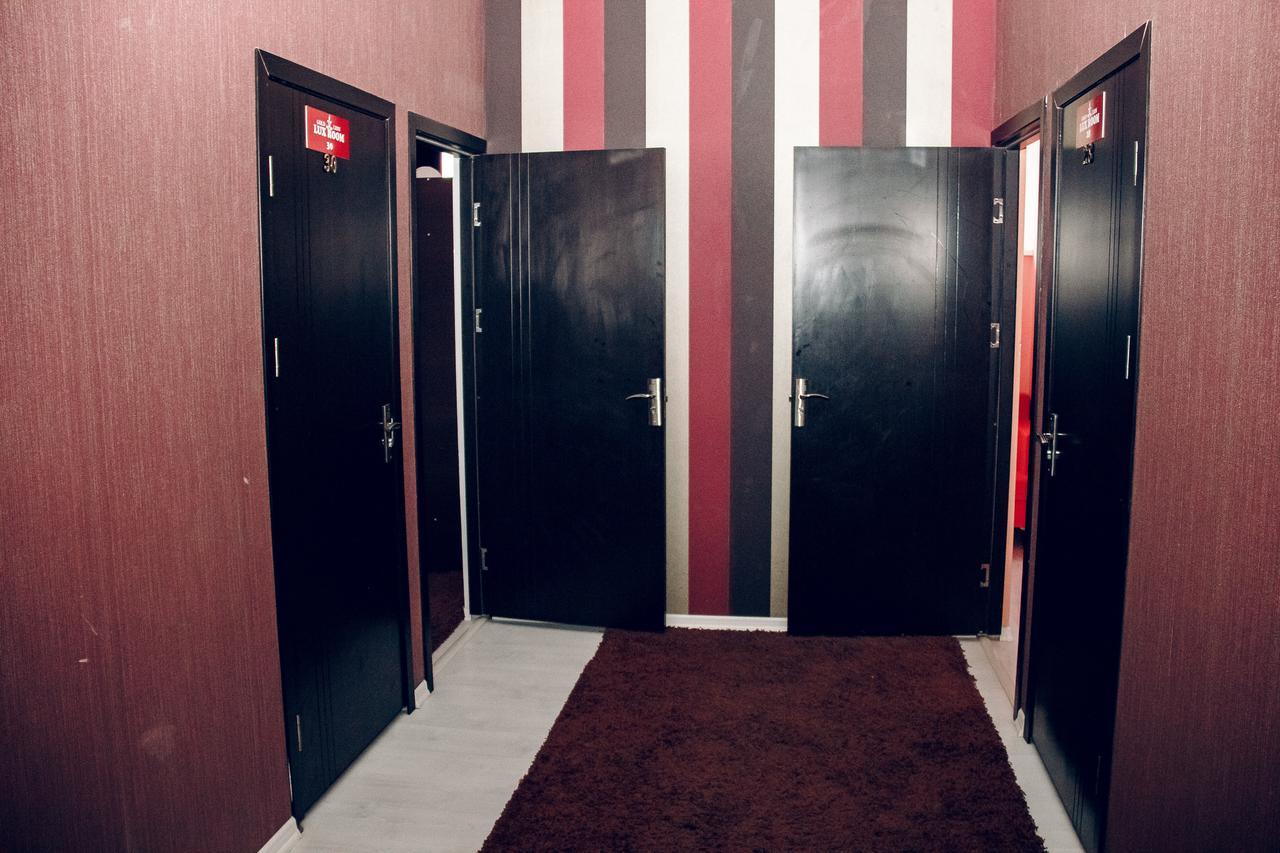 Hotel Gold Lion Κισινάου Εξωτερικό φωτογραφία